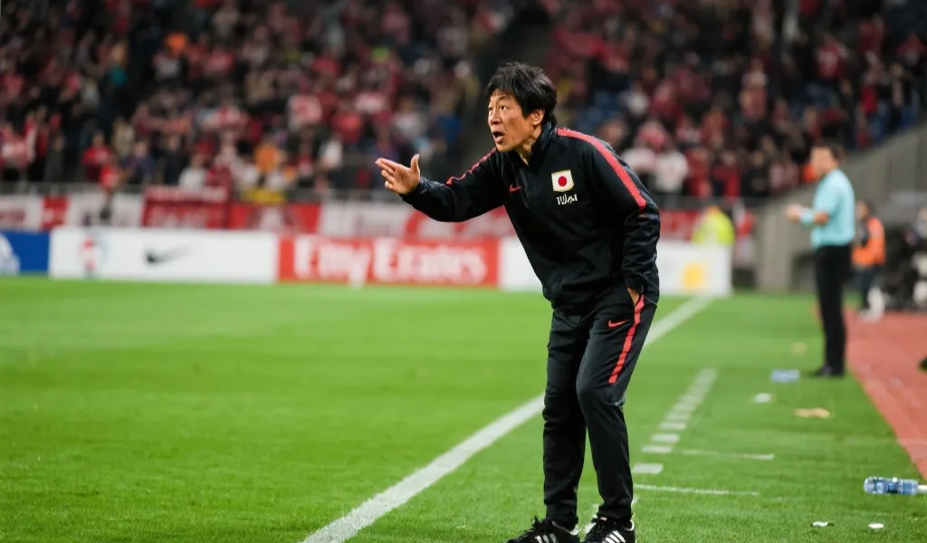 日本队战术再升级：森保一“神换人”屡试不爽，两套阵容无缝切换抗衡欧美豪强